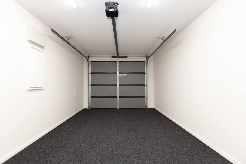 Inner City Luxury With Free Parking 基督城 外观 照片